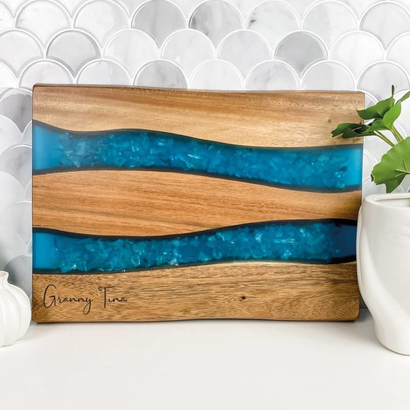 chopping board personalised with resin